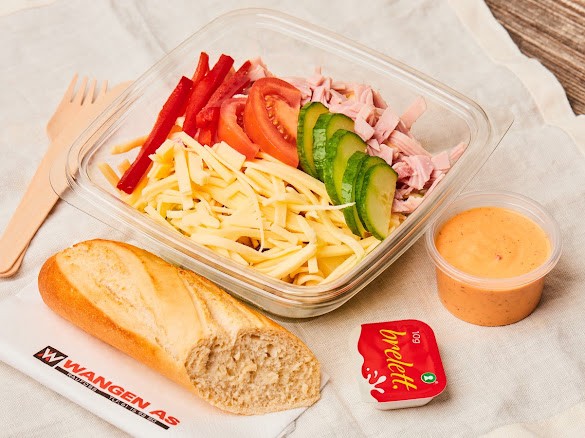 Salatbolle med ost og skinke